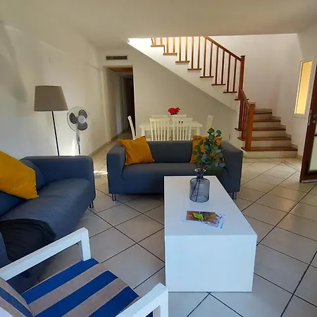 Adosado La Tabaiba Holiday home